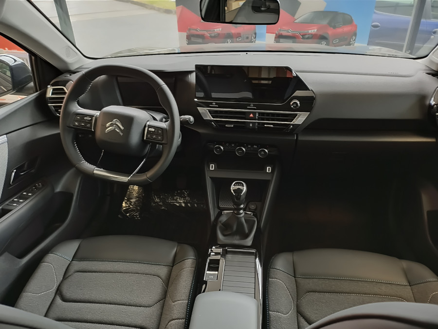 nouvelle-c4 interieur.jpg